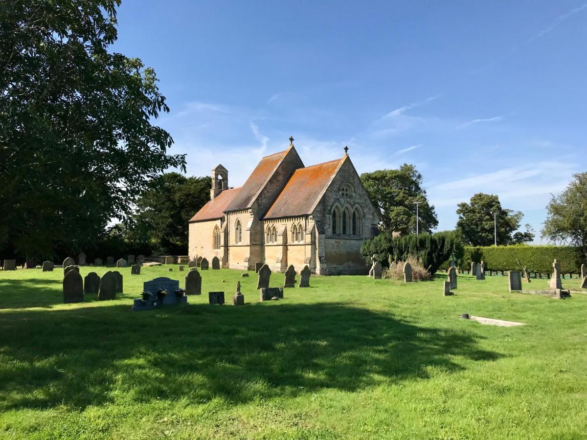 Charming Hen Cottage Countryside Retreat Lincoln Newball Eksteriør billede